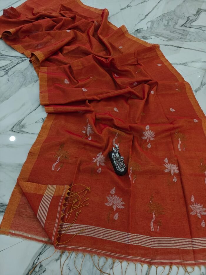 Elegant Tissue Linen Saree with Woven Lotus Motifs and Running Blouse Piece