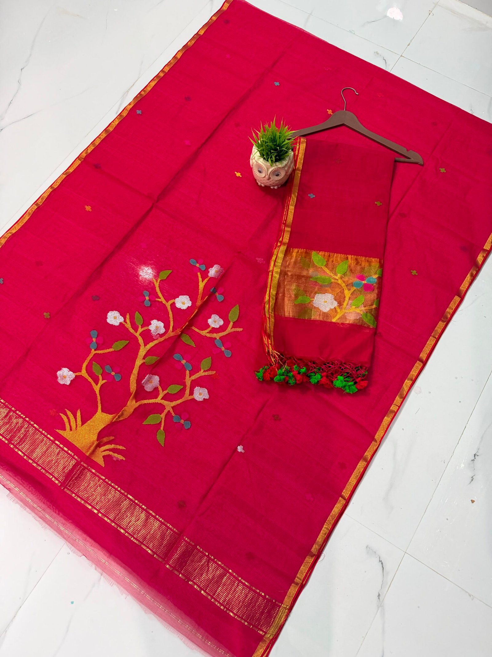 Pure Muslin Paithani Top & Dupatta Set with Woven Tree motif & Zari Border