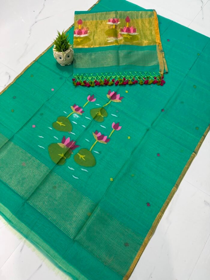 Pure Muslin Paithani Top & Dupatta Set with Woven Lotus Motifs & Zari Tissue Pallu